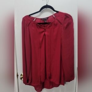 White House Black Market Women's Top Blouse Sheer Burgundy Pleated Sleeve  EUC